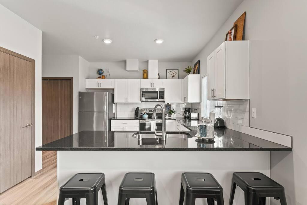 Апартаменти New 2 Bed 2 Bath Near Perry District And Dt Спокен Екстер'єр фото